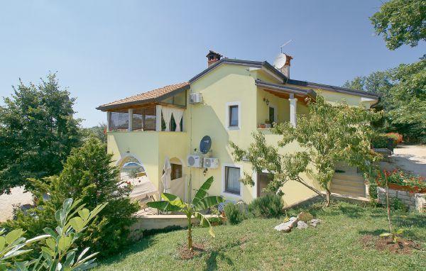 Sterna Apartman *